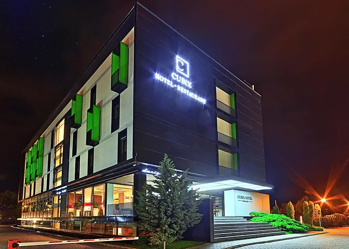 Hotel Cubix